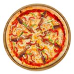Pizza Buttafuoco mit Tomatensauce, Mozzarella, Speck, Zwiebeln, Peperoncini und Knoblauch – frisch gebacken bei Tasty Food.