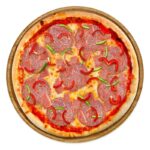 Pizza Casa mit Schinken, Pilzen, Oliven & Mozzarella – frisch gebacken bei Tasty Food.