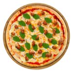 Pizza Romano mit Prosciutto, Champignons & Mozzarella – frisch gebacken bei Tasty Food.